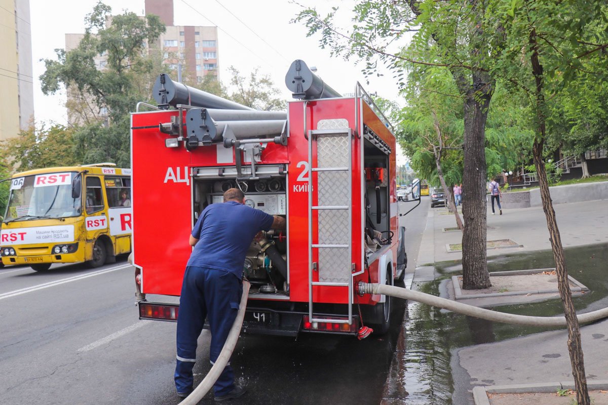 5 сентября в Киеве по адресу улица Мельникова, 4 произошел пожар