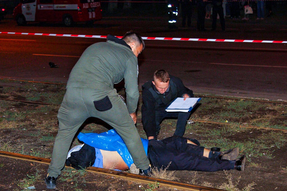 Предварительно, погибли три человека