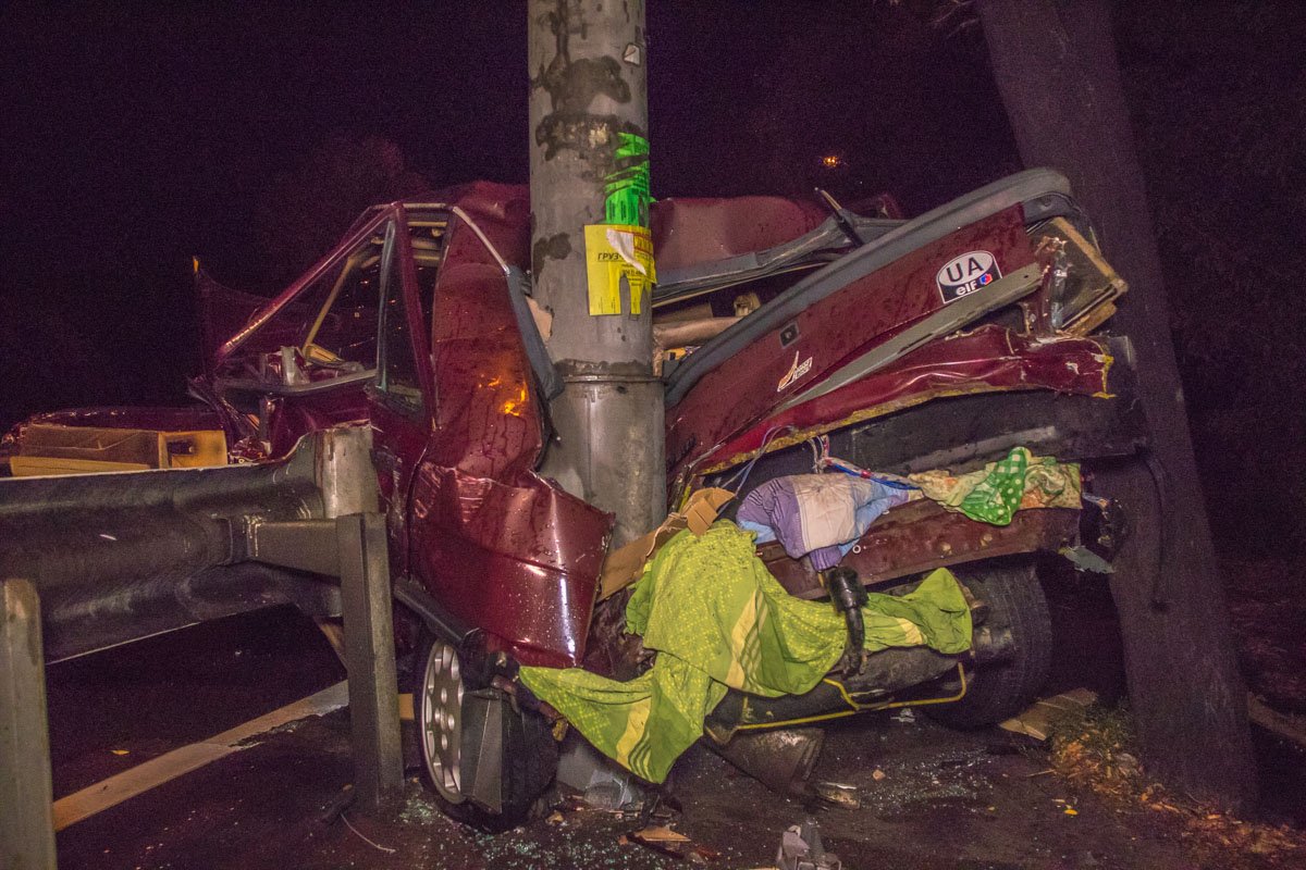 Предварительно, виновник ДТП на Mazda скрылся