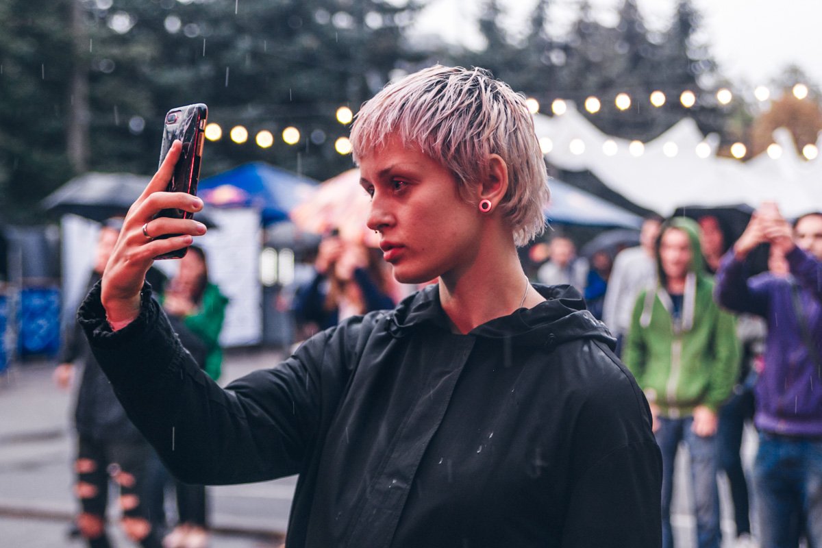 Не смотря на погоду многие пришли в 19 павильон ВДНГ, чтобы отлично провести досуг выходного дня Не смотря на погоду многие пришли в 19 павильон ВДНГ, чтобы отлично провести досуг выходного дня