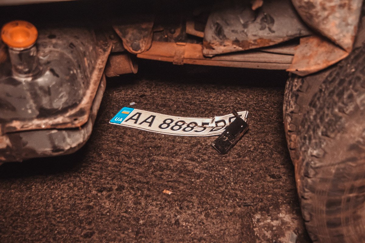 Номер Toyota остался под Газелью