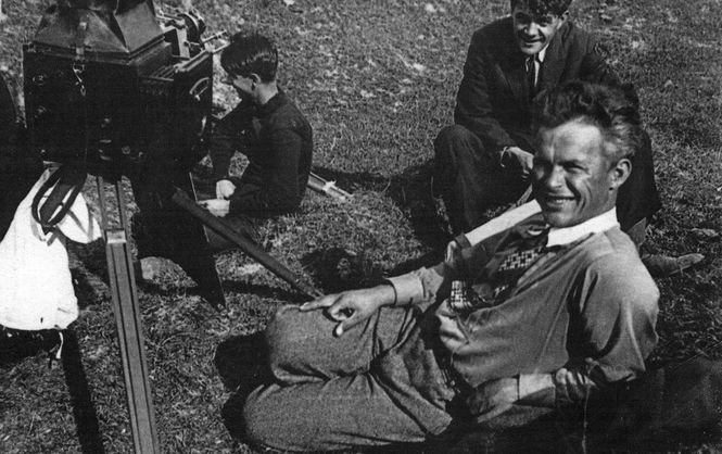 Фильм Довженко «Земля» является одним из самых известных советских фильмов