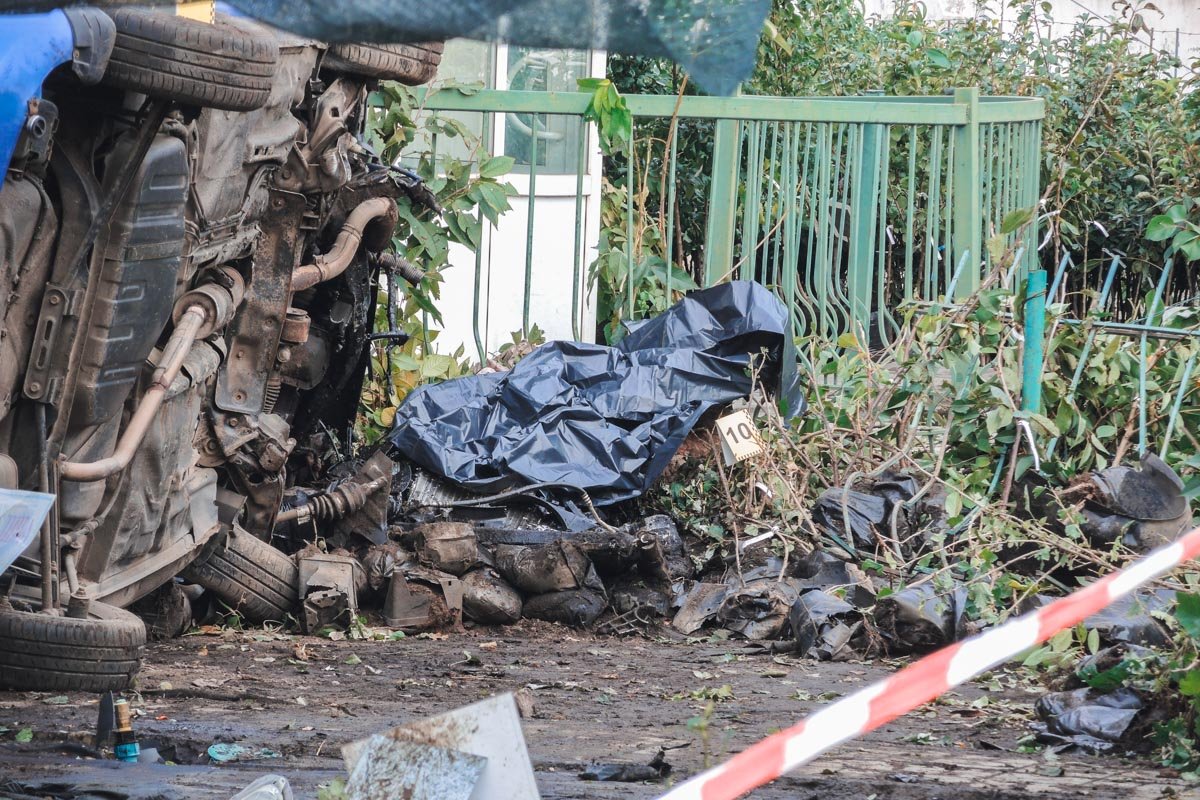 На перекрестке улиц Вокзальной и Бориспольской не справился с управлением и сбил женщину, которая шла по тротуару