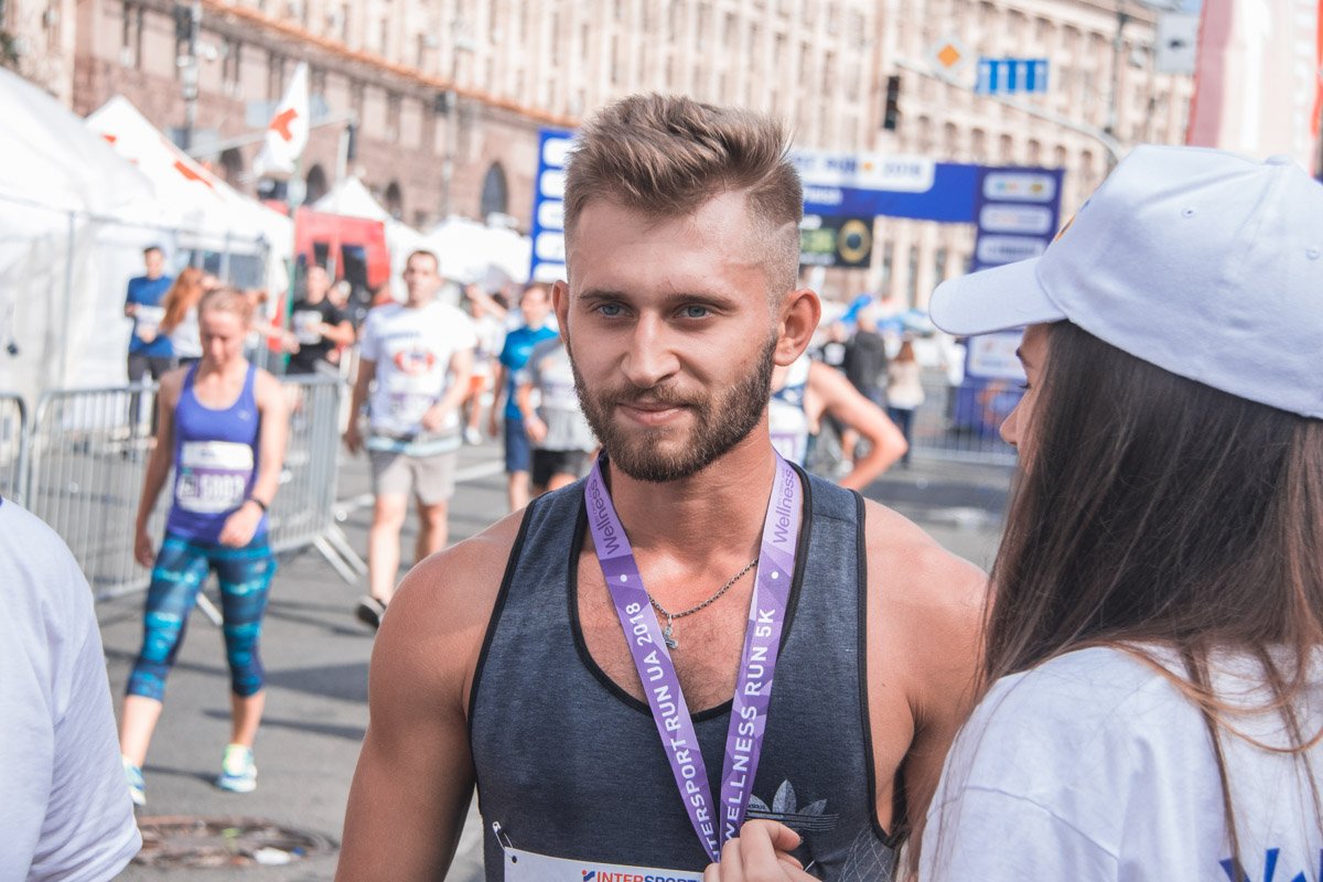 В беговых соревнованиях участие приняли около 6 тысяч человек из 12 стран мира В беговых соревнованиях участие приняли около 6 тысяч человек из 12 стран мира