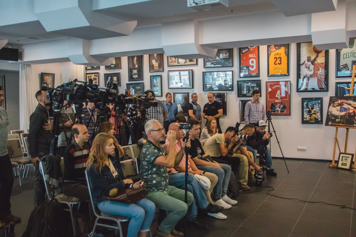 Klitschko Expo прошла пресс-конференция приуроченная к проведению WBC Convention