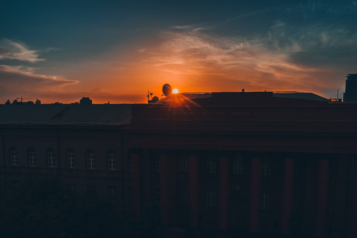 Достаточно просто подняться в воздух и наслаждаться прекрасными видами