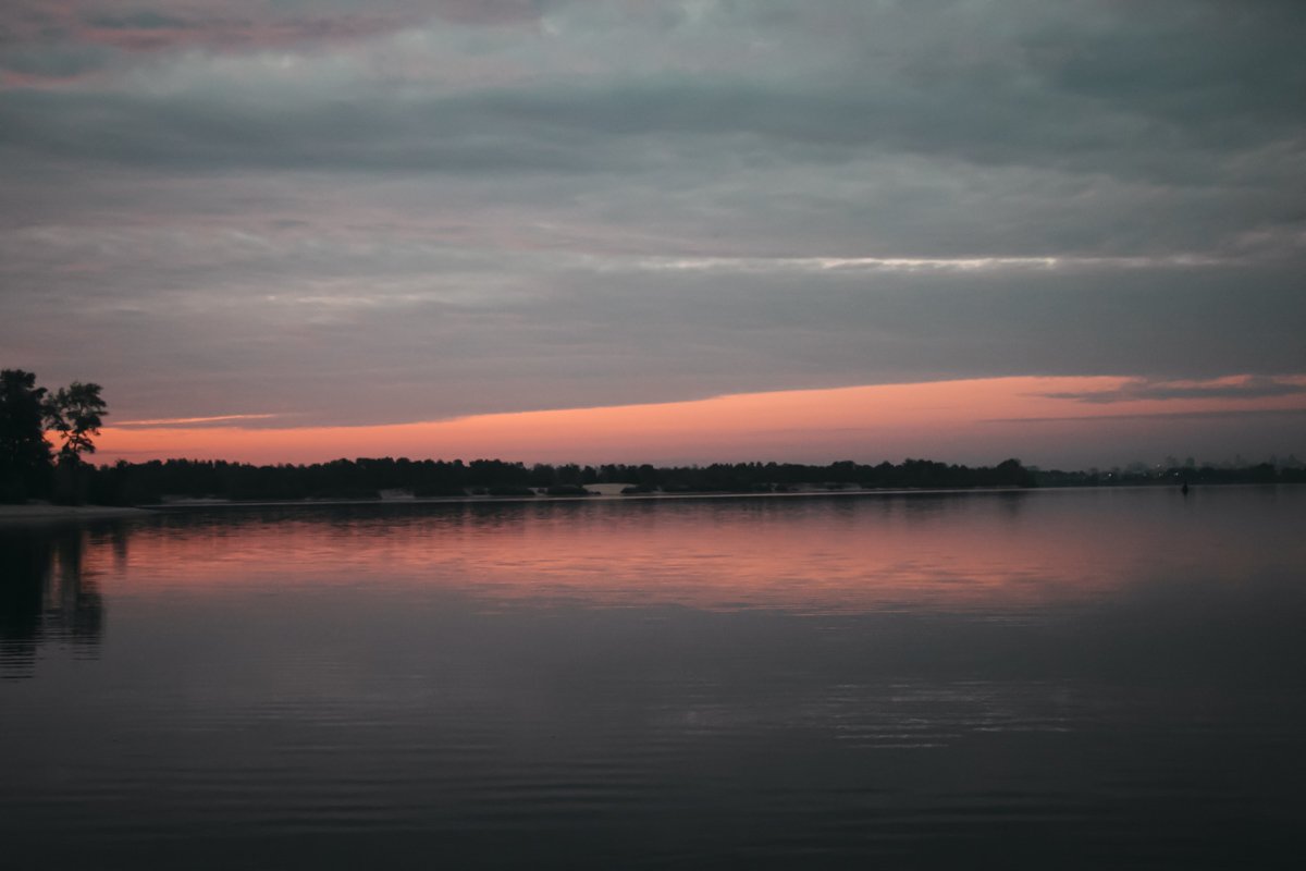 Рассвет над Днепром Рассвет над Днепром