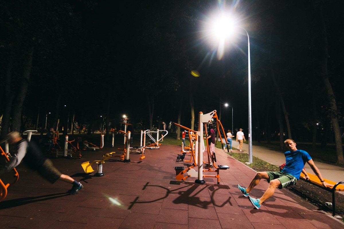 Можно заниматься спортом по ночам 