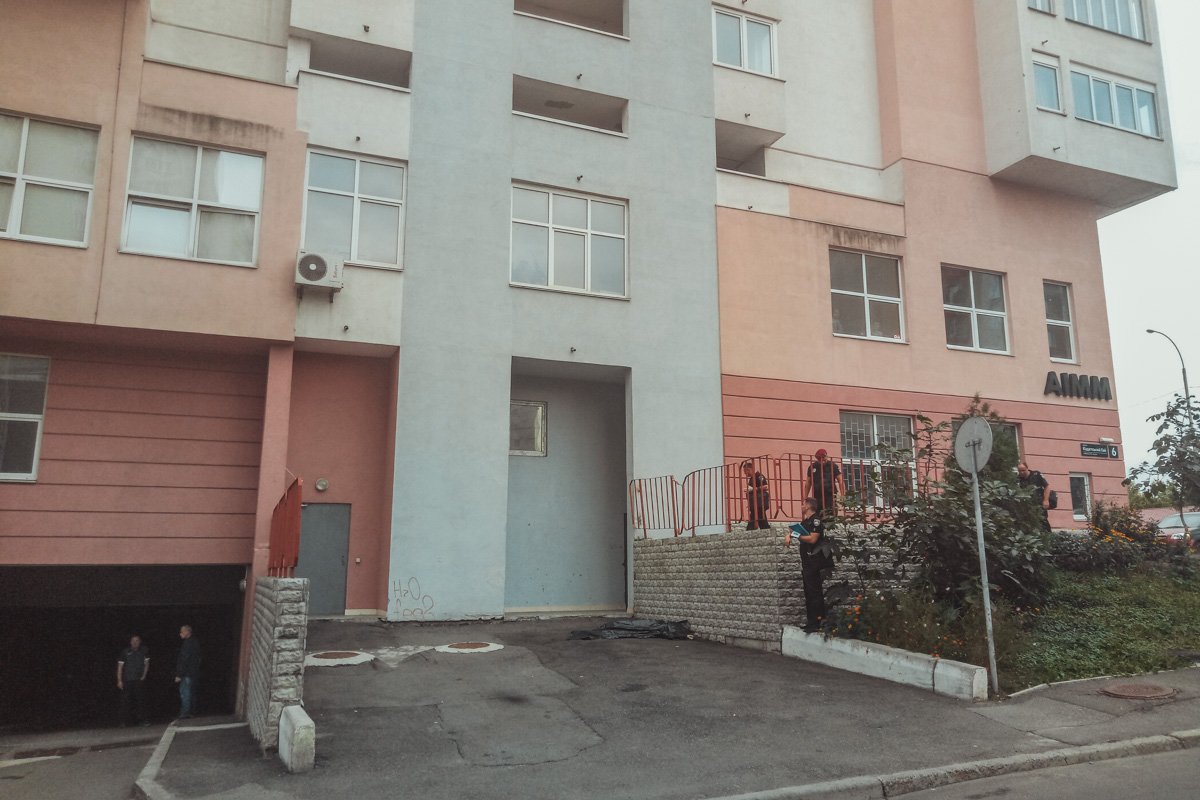 Правоохранители будут выяснять, была это случайность, убийство или суицид