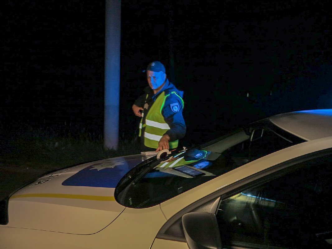 На месте работал экипаж патрульной полиции и следственно оперативная группа