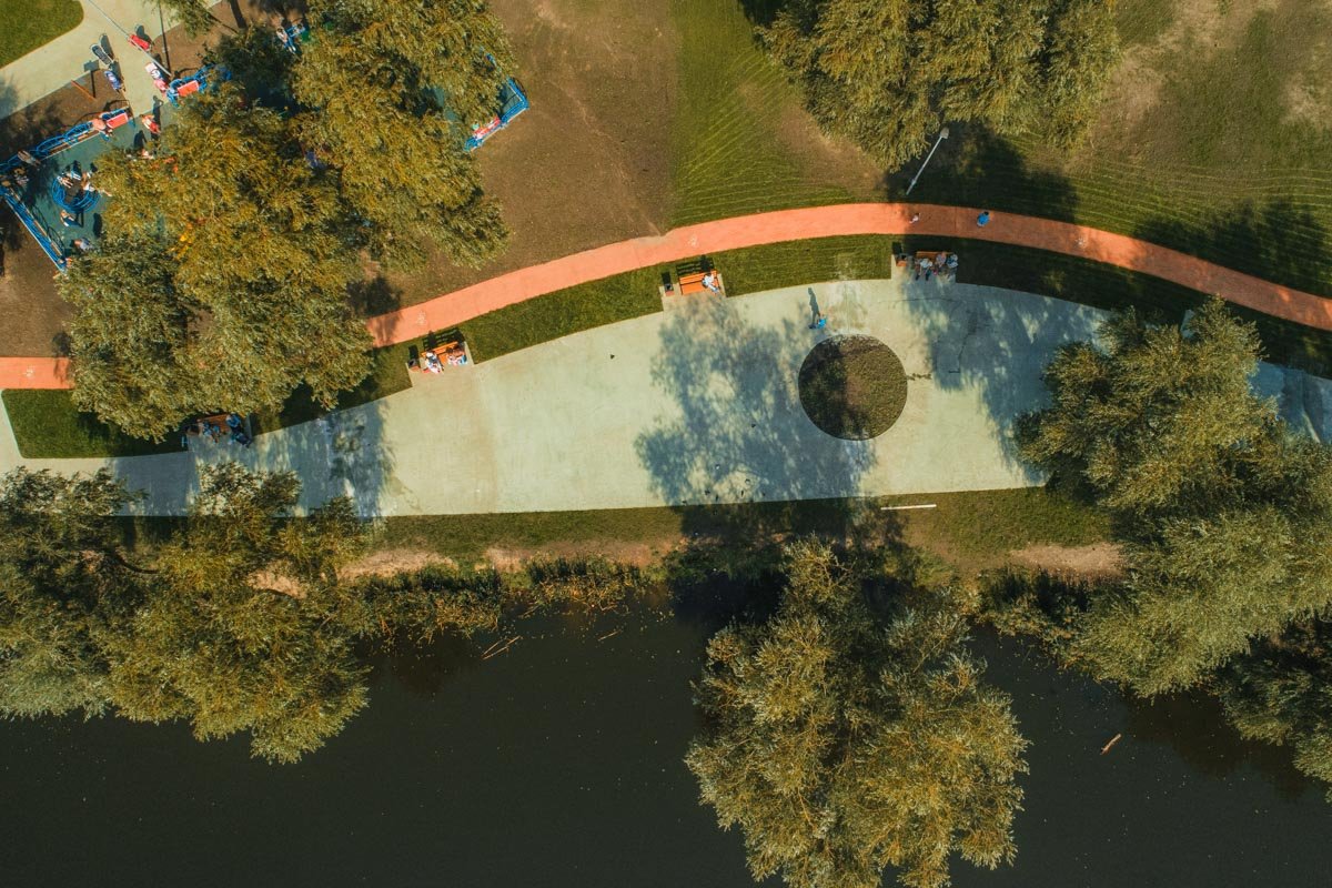 Плавные линии аллей лучше всего видны с высоты