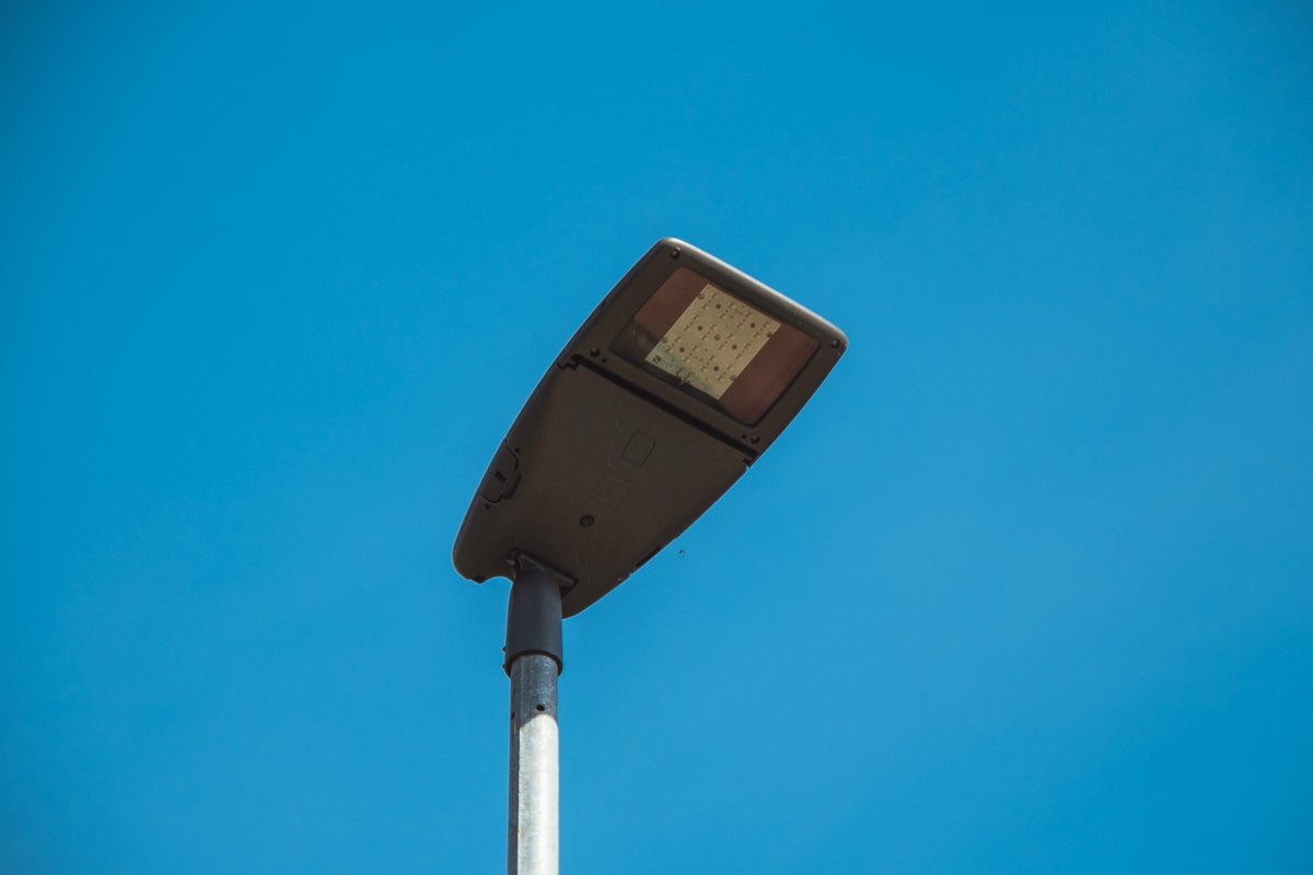 В парке появилось новое уличное освещение