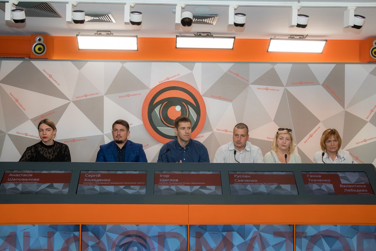 Представители Центра намерены подавать заявления в Верховный суд, Европейский суд по правам человека, в Генпрокуратуру и СБУ Представители Центра намерены подавать заявления в Верховный суд, Европейский суд по правам человека, в Генпрокуратуру и СБУ