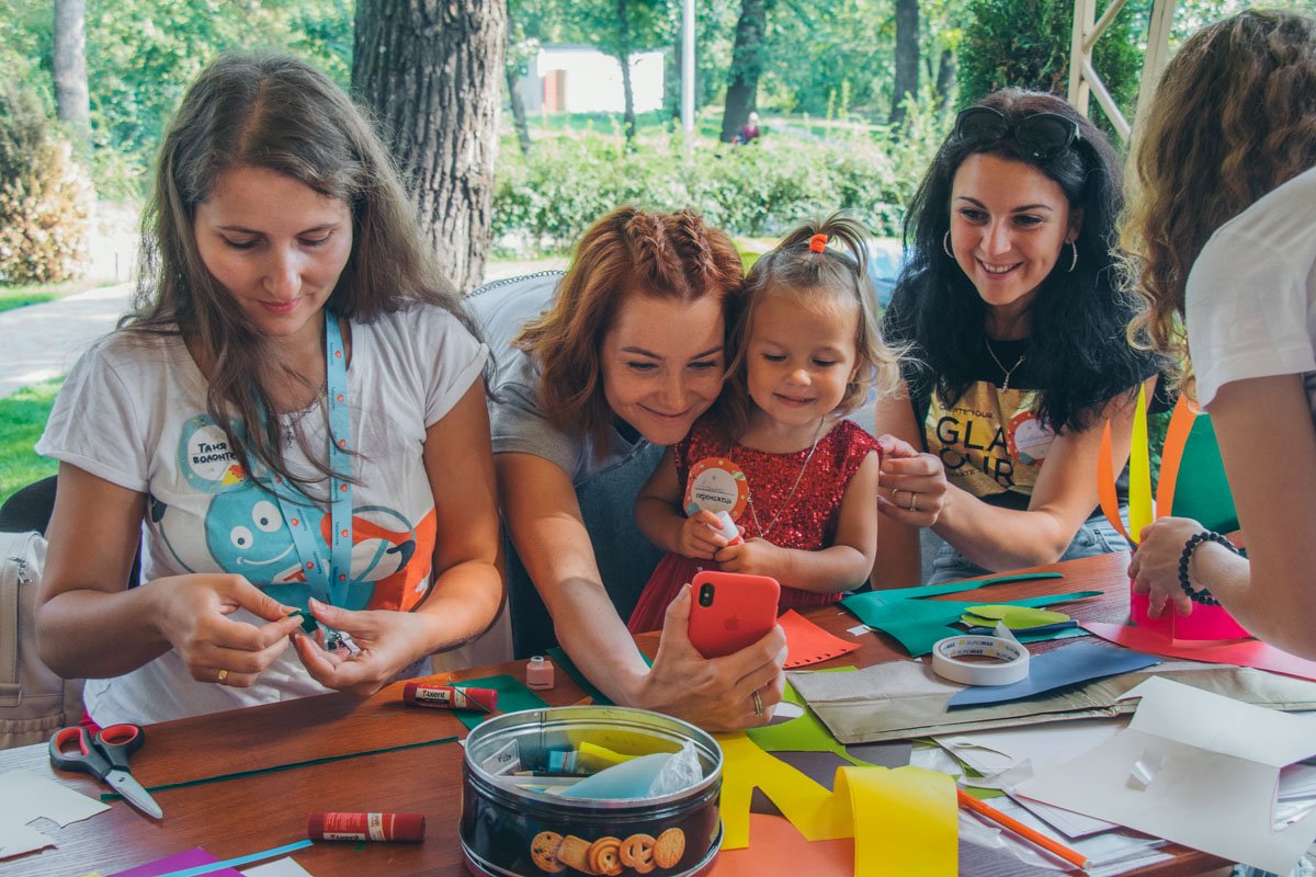 На Празднике Победителей дети участвовали в мастер-классах