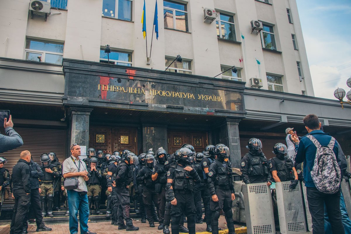 Пострадавшим силовикам оказали необходимую медицинскую помощь Пострадавшим силовикам оказали необходимую медицинскую помощь