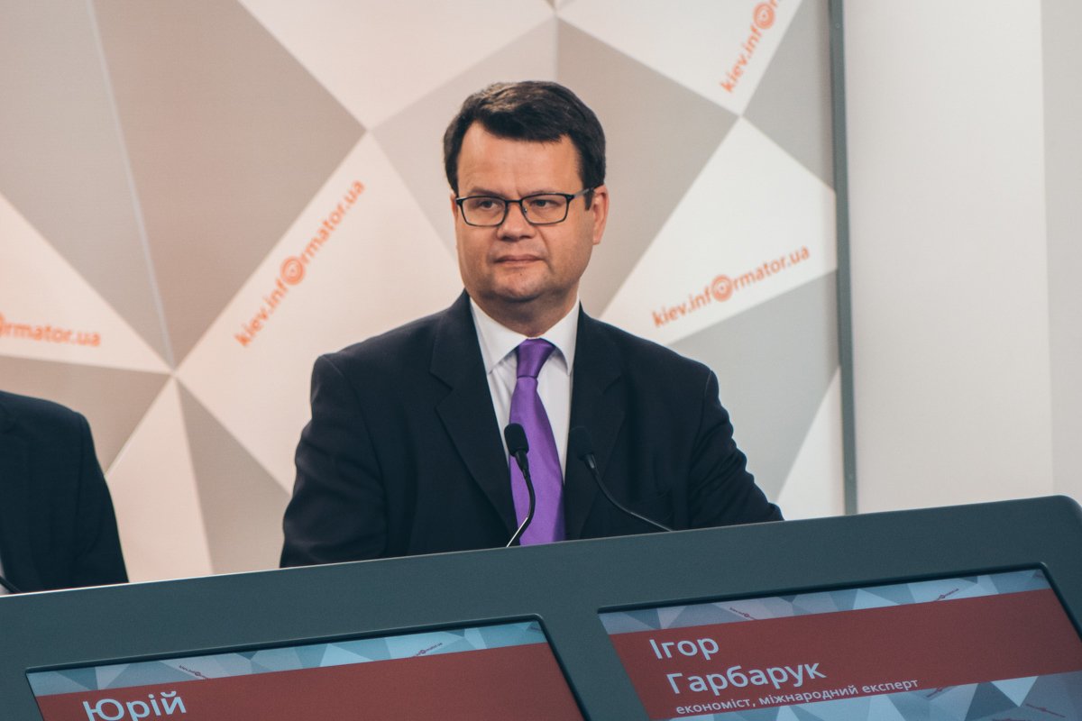 Международный экономический эксперт Игорь Гарбарук Международный экономический эксперт Игорь Гарбарук