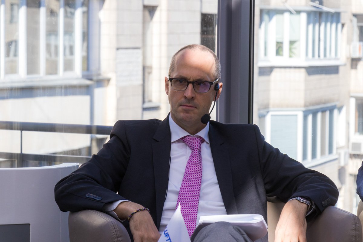 Генеральный директор компании Lufthansa Штефан Кройцпацтнер Генеральный директор компании Lufthansa Штефан Кройцпацтнер