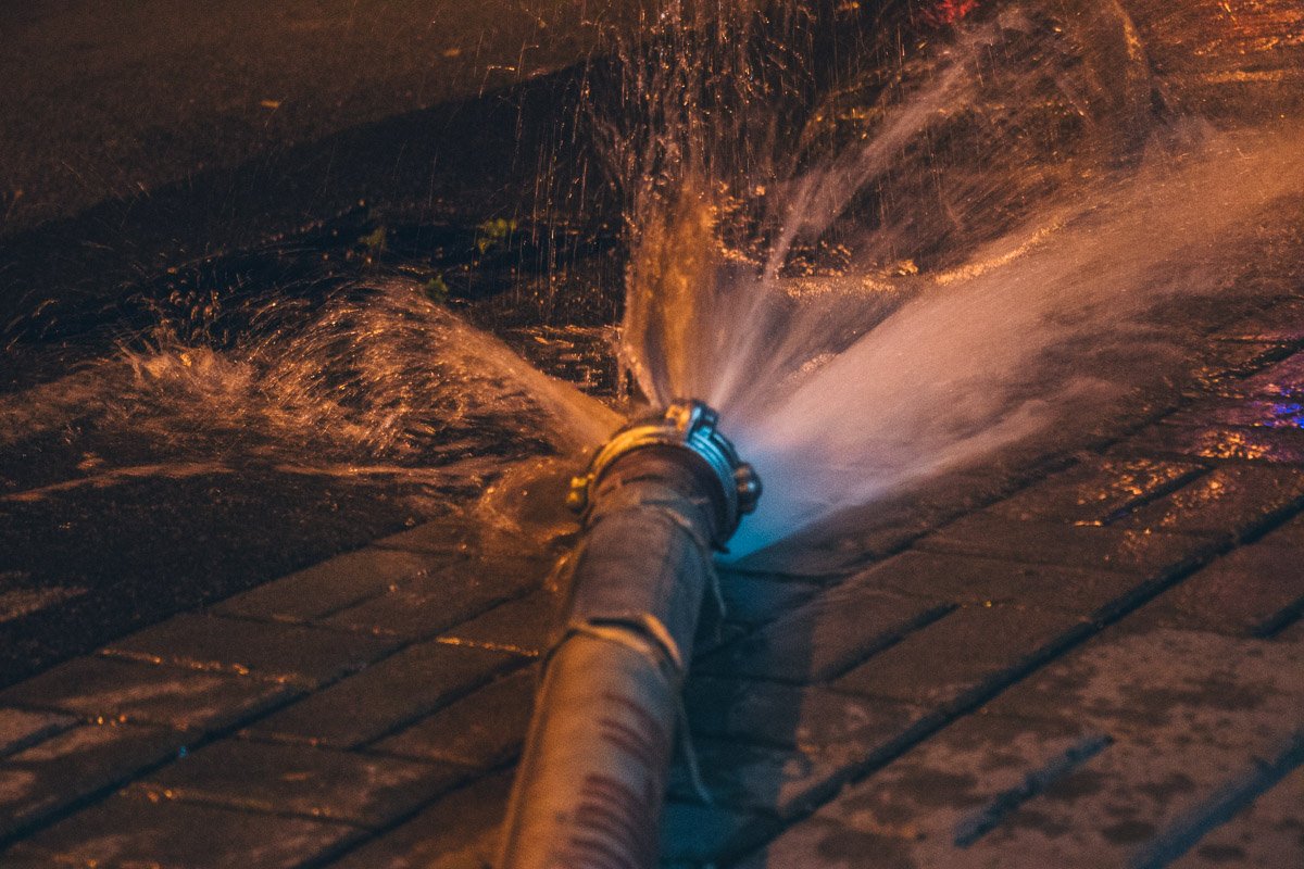 Горела квартира на восьмом этаже.