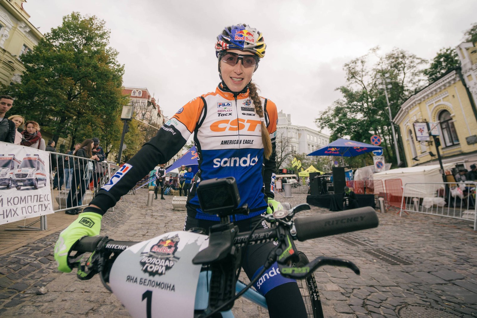 Соревнования откроет известная украинская велогонщица Яна Беломоина