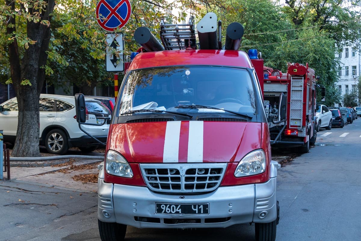 20 сентября по адресу улица Никольско-Ботаническая 6/8 произошел пожар 20 сентября по адресу улица Никольско-Ботаническая 6/8 произошел пожар