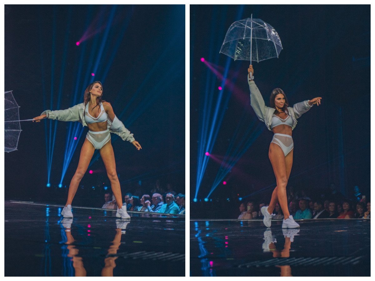 Выход в купальниках