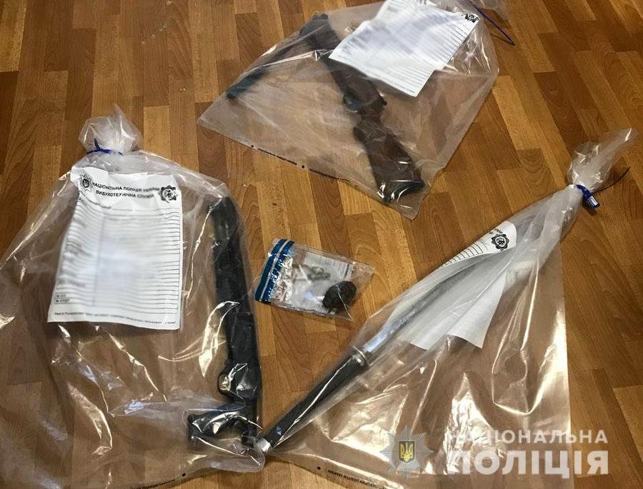 У мужчины, который топором разгромил «АТБ» в Мариуполе, нашли дома оружие и наркотики 2