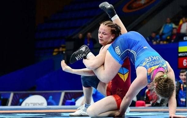 Две украинские спортсменки стали чемпионками Европы по борьбе 1