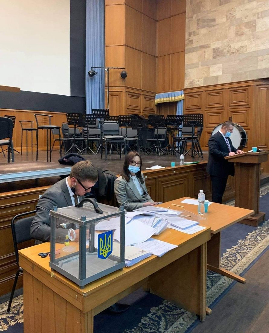 Главу Киевского облсовета сняли с должности