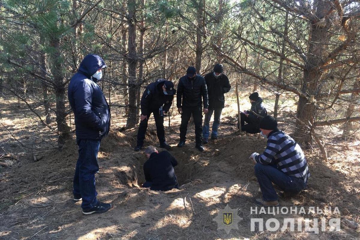 Поиски пропавшего без вести шли около месяца Поиски пропавшего без вести шли около месяца
