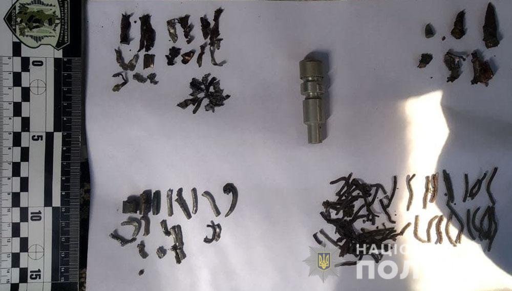 В Донецкой области мужчина подорвался во время уборки на могиле: новые подробности 1