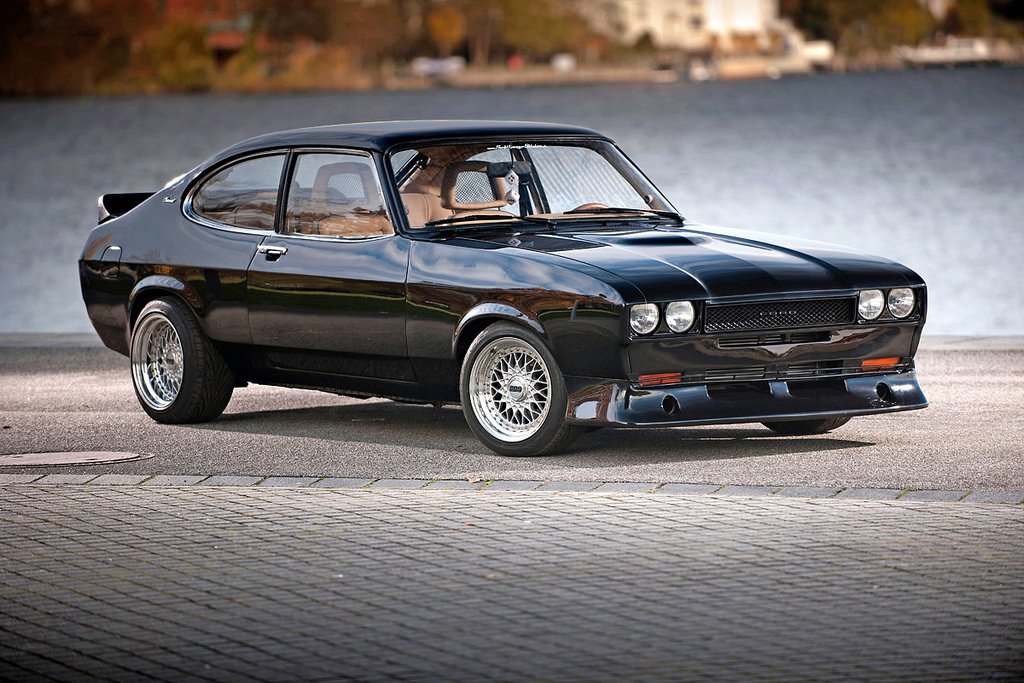 Коллекция фотокамер и почтовых марок, брендовые часы и криптовалюта: как выглядит декларация внефракционного нардепа Гео Лероса 5