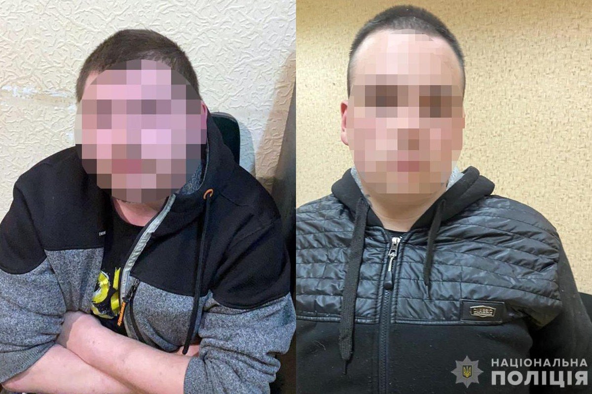 Задержали двух мужчин, которые подожгли человека