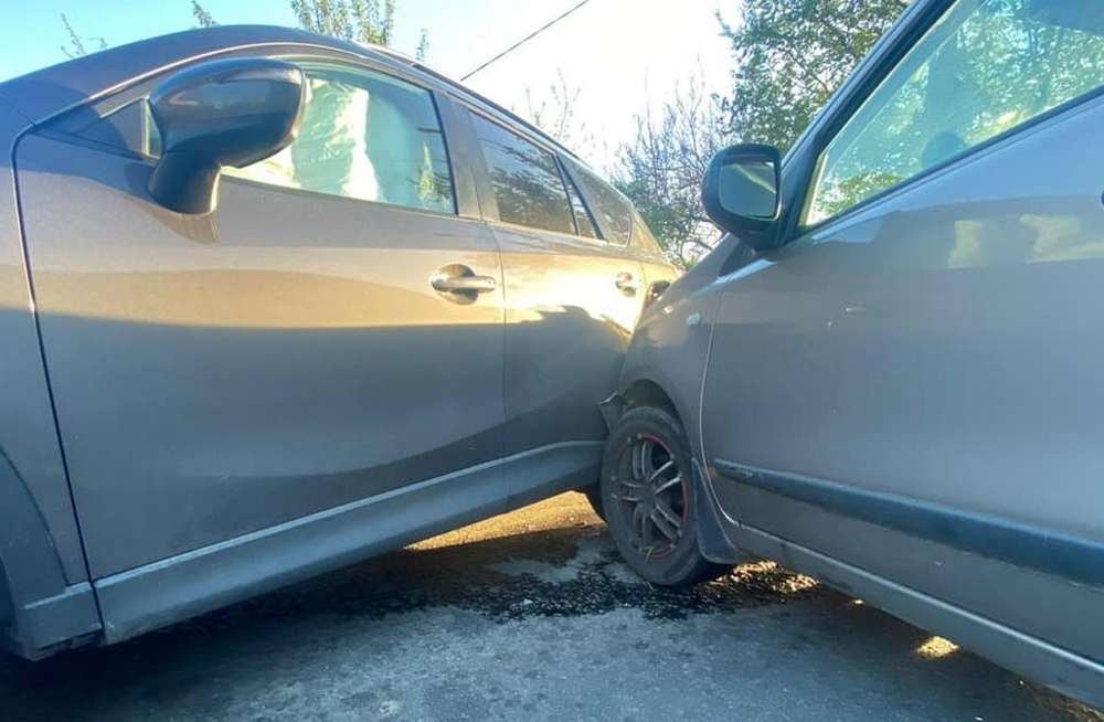 Водители автомобилей не пострадали Водители автомобилей не пострадали