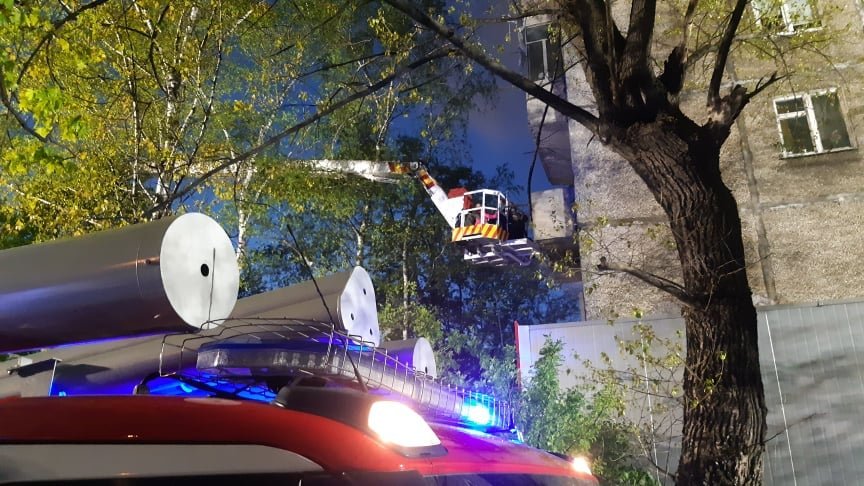 У Львові через пожежу у багатоповерхівці постраждали двоє людей 3