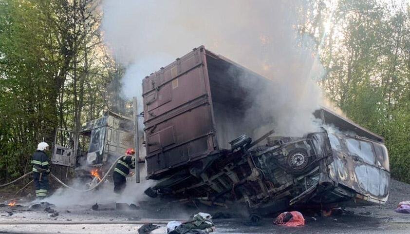 В Хмельницкой области случилось тройное ДТП: четверо погибших 1