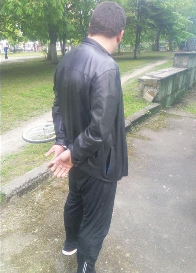 В Киеве пассажир выстрелил водителю автобуса в грудь 1