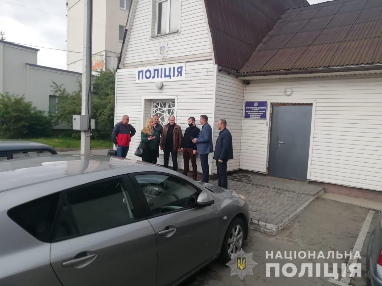 В Киевской области подросток, потерявший родителей из-за COVID-19, прыгнул с моста. Мальчик умер в больнице 3