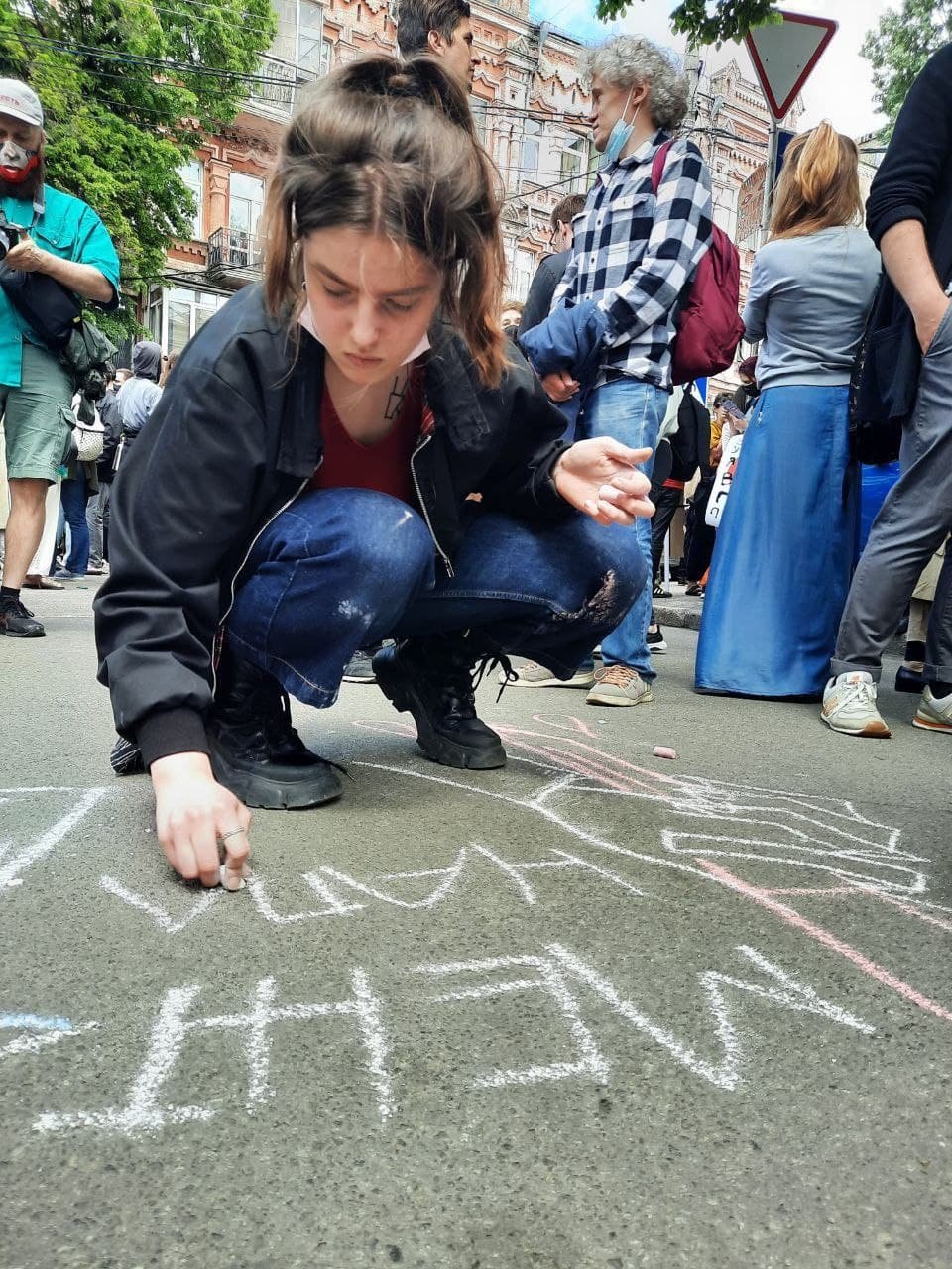 У Києві проходить акція проти "поліцейського сафарі". Причиною стало побиття художника 9