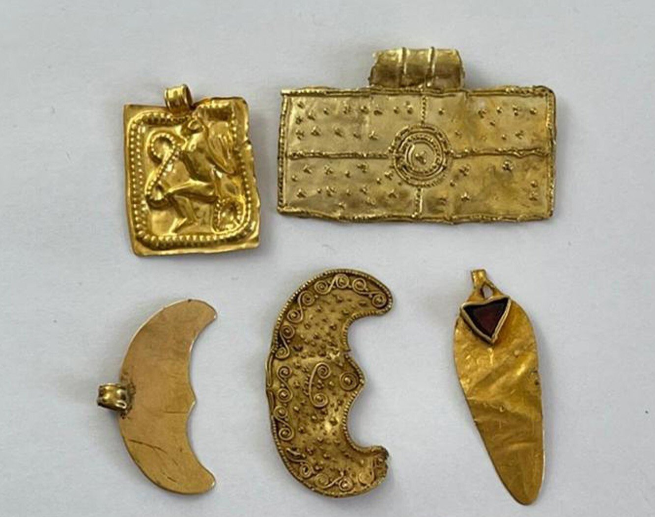 З України до Європи намагалися вивезти Скіфське золото 1