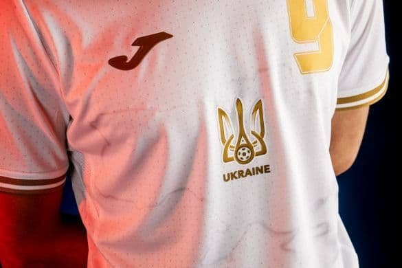 Сборная Украины представила новую форму к Чемпионату Евро-2020 5
