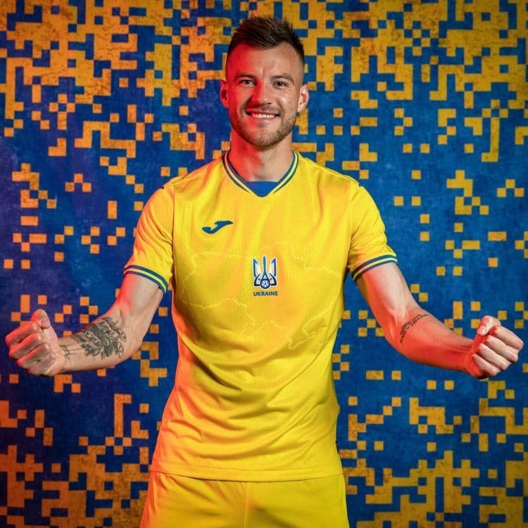 В МИД РФ назвали «обманкой» изображение карты Украины на форме сборной по футболу 1