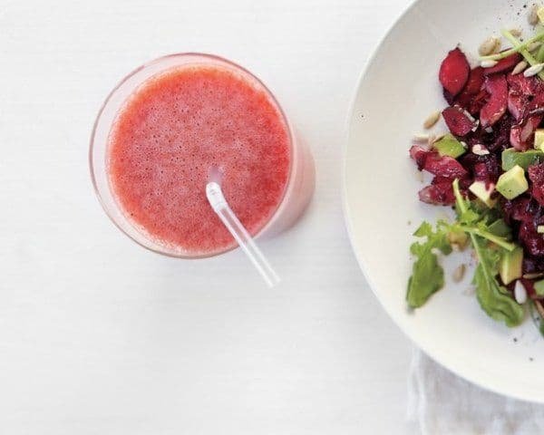 5 рецептов смузи с фруктами и ягодами 1