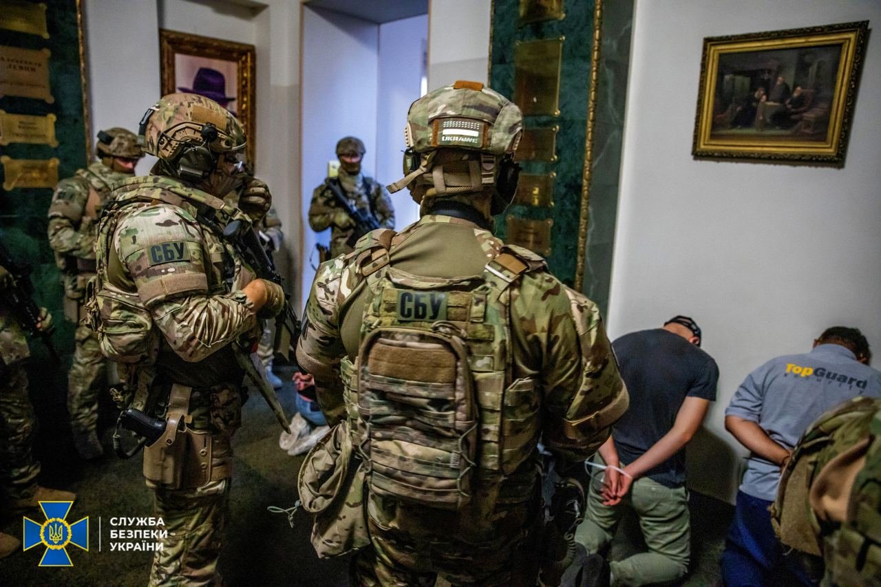 СБУ провела антитеррористические учения в Киеве: "освободили из заложников" посла Израиля 5