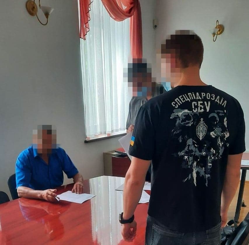 У Херсонській області чиновник судової адміністрації "відмив" 700 тисяч гривень на тендерних закупівлях 1