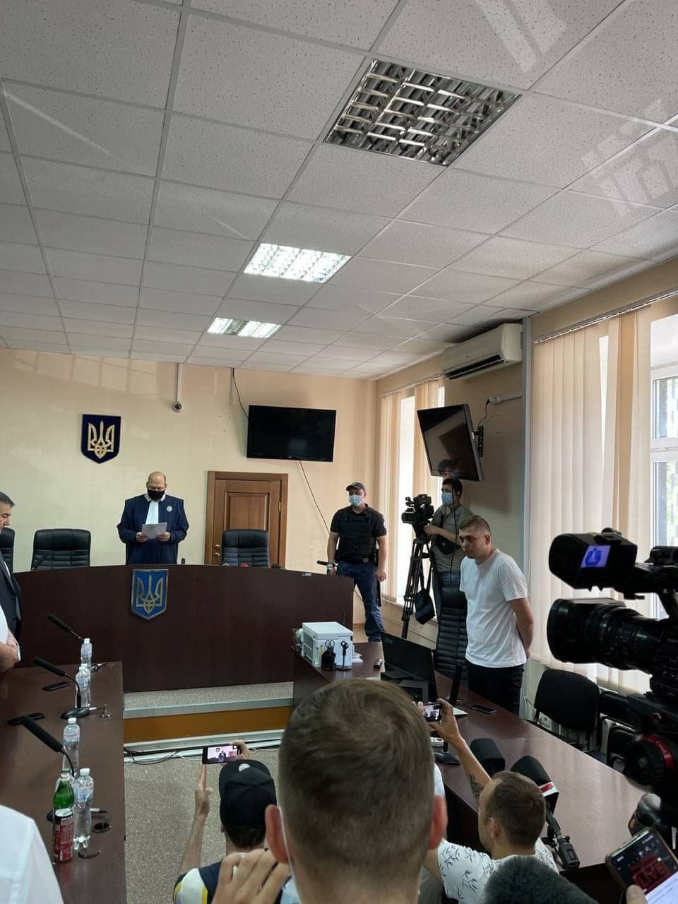 Медведчуку подовжили домашній арешт 1