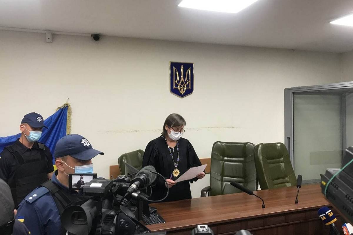 Мужчине дали 2 месяца ареста Мужчине дали 2 месяца ареста