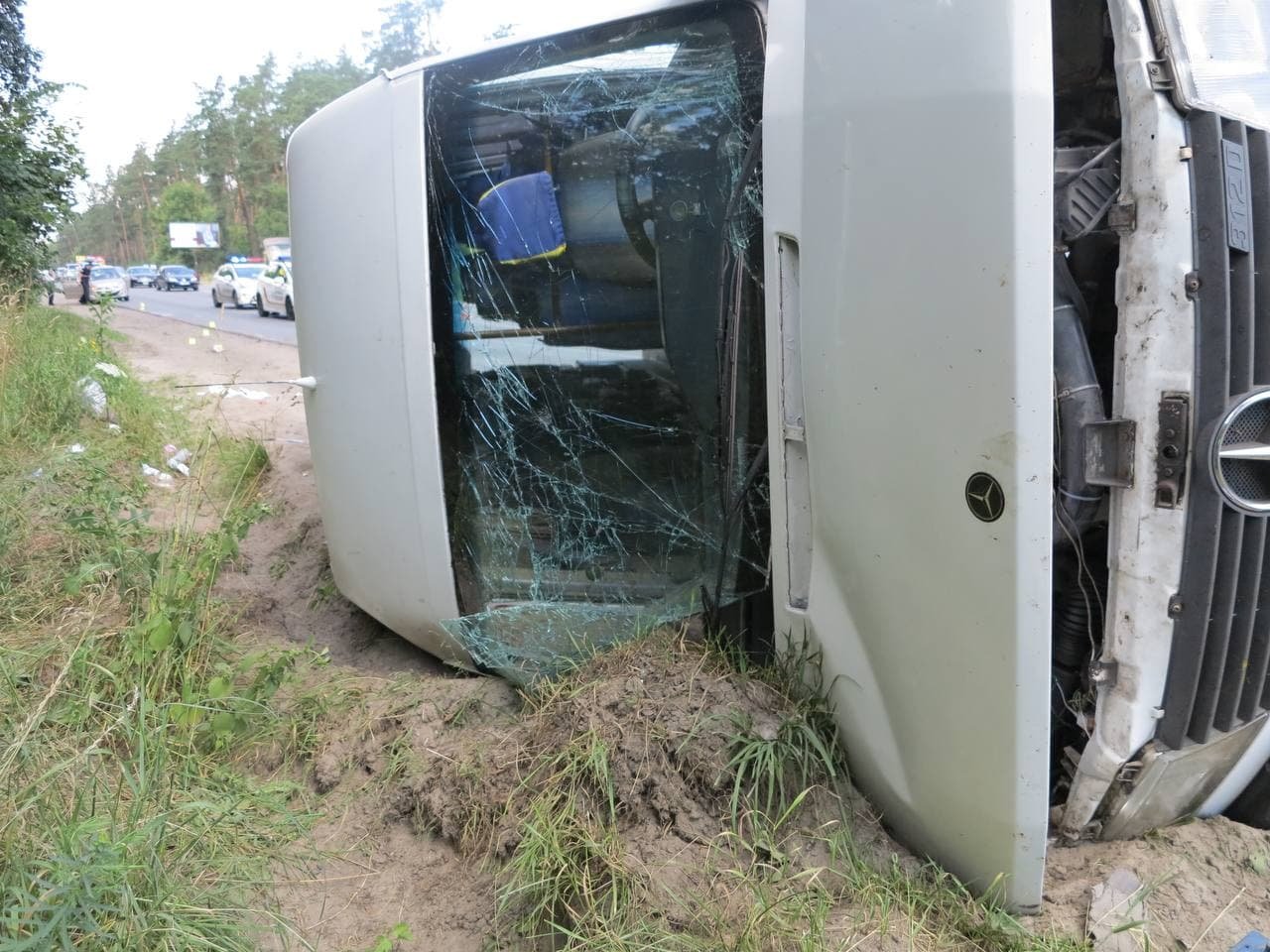 ДТП на Гостомельской трассе в Киеве: стали известны подробности 5