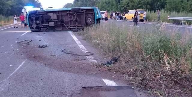 В Луганской области случилось массовое ДТП с девятью пострадавшими 1