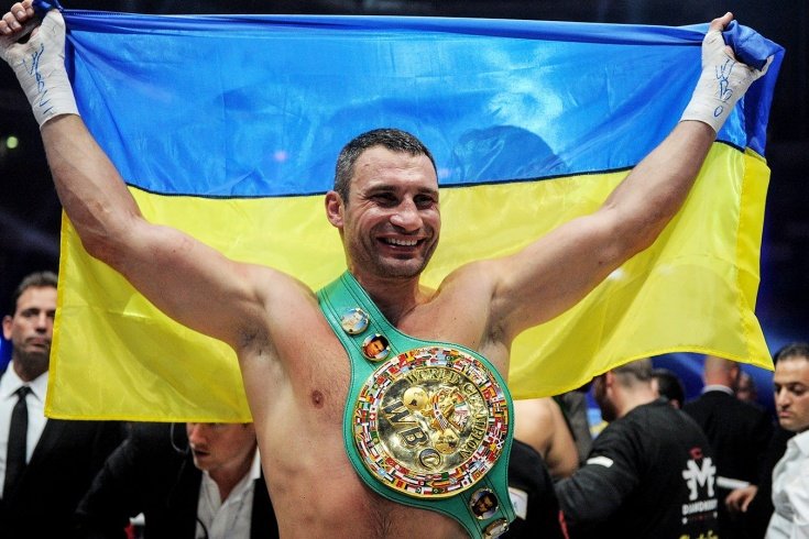 Український боксер і мер Києва Віталій Кличко відзначає 50-річчя 2