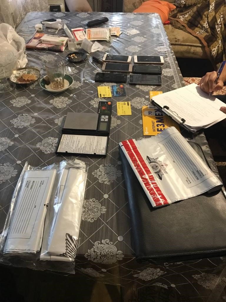 В Киевском СИЗО заключённые организовали продажу наркотиков другим заключённым 1